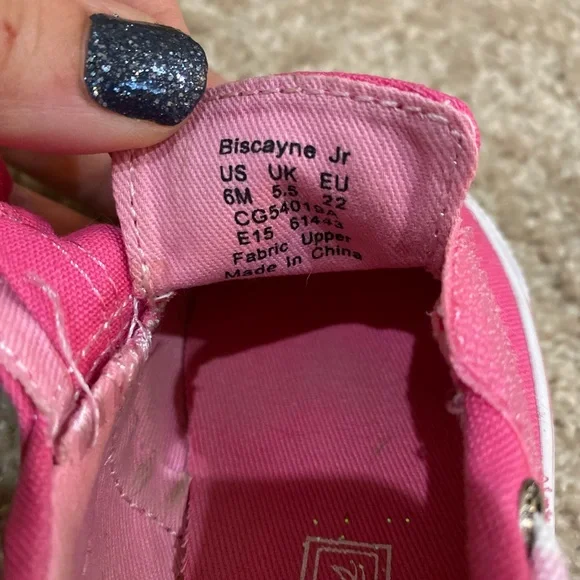 Sperry Bundle- 2 pairs Toddler/Kids Size 6M - Picture 8 of 11